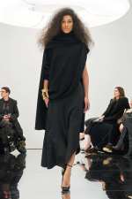 Alaia-SF24-look-front_21