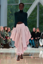 Alaia-WS26-look-front_44