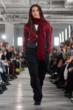 AMI_FW26_SHOW_RUNWAY-LOOKS_15