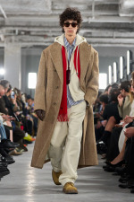 AMI_FW26_SHOW_RUNWAY-LOOKS_34