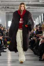 AMI_FW26_SHOW_RUNWAY-LOOKS_39