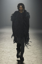 Ann-Demeulemeester-FW25-Paris-10