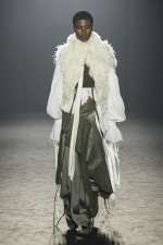 Ann-Demeulemeester-FW25-Paris-21