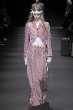 Ann-Demeulemeester-RTW-SS26-05