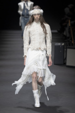 Ann-Demeulemeester-RTW-SS26-20