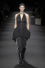 Ann-Demeulemeester-RTW-SS26-37