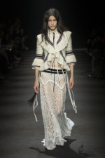 Ann-Dememulemeester-FW26-Paris-18