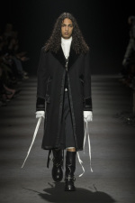 Ann-Dememulemeester-FW26-Paris-34