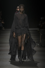 Ann-Dememulemeester-FW26-Paris-38