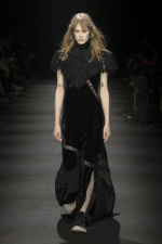 Ann-Dememulemeester-FW26-Paris-40