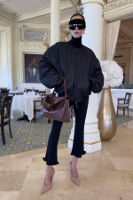 BALENCIAGA-WINTER-25-CAMPAIGN-LOOK-IMAGES_19