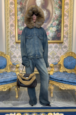 BALENCIAGA-WINTER-25-CAMPAIGN-LOOK-IMAGES_23