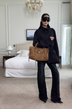 BALENCIAGA-WINTER-25-CAMPAIGN-LOOK-IMAGES_27