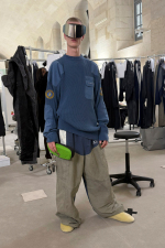 BALENCIAGA-FALL-25-LOOK-25_DERK