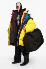 BALENCIAGA-SPRING-26-IMAGE-LOOK-40_PHILIP