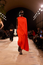 BALENCIAGA-SUMMER-26-LOOK-17_AWAR