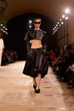 BALENCIAGA-SUMMER-26-LOOK-5_CHU-WONG