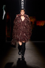 BALENCIAGA-WINTER-26-COLLECTION-LOOK-16-CANLAN