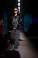 BALENCIAGA-WINTER-26-COLLECTION-LOOK-21-HUANYUAN