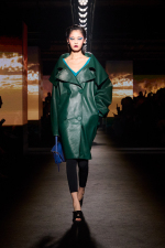 BALENCIAGA-WINTER-26-COLLECTION-LOOK-28-JIA