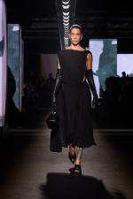 BALENCIAGA-WINTER-26-COLLECTION-LOOK-35-VENUS