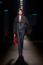 BALENCIAGA-WINTER-26-COLLECTION-LOOK-52-KMAR