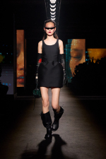 BALENCIAGA-WINTER-26-COLLECTION-LOOK-59-ZIQI