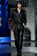 Burberry-Winter-2026-Show-Fronts-Look-17