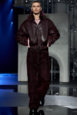 Burberry-Winter-2026-Show-Fronts-Look-19