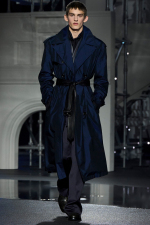 Burberry-Winter-2026-Show-Fronts-Look-2