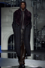 Burberry-Winter-2026-Show-Fronts-Look-21