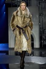 Burberry-Winter-2026-Show-Fronts-Look-29
