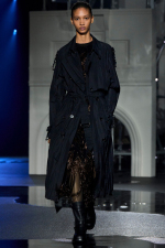 Burberry-Winter-2026-Show-Fronts-Look-35