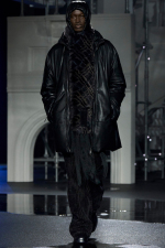 Burberry-Winter-2026-Show-Fronts-Look-44