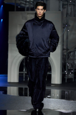 Burberry-Winter-2026-Show-Fronts-Look-47