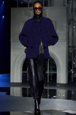 Burberry-Winter-2026-Show-Fronts-Look-50