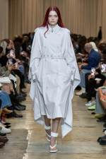 Burberry-Spring_Summer-2023-Collection-Look-20