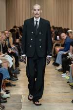Burberry-Spring_Summer-2023-Collection-Look-81