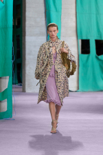 Burberry-Summer-2025-Show-Look-26