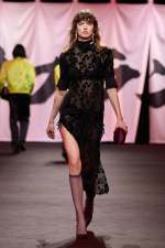 Photo: Daniele Oberrauch / Gorunway.com