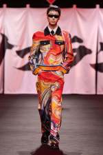 Photo: Daniele Oberrauch / Gorunway.com