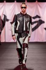 Photo: Daniele Oberrauch / Gorunway.com