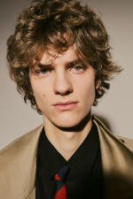 CELINE_MEN_FW26_ZOE_GHERTNER_4X5_2400PX_025