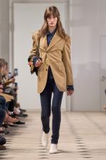 Look-01