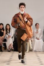 Look-44