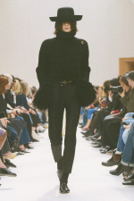 Celine_Hiver_26_look_65
