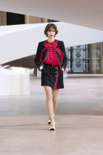 chanel_036_ss2025_hc-2-HD