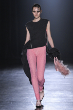 Chika-Kisada-25AW_Look19