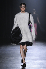 Chika-Kisada-25AW_Look20
