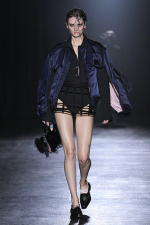 Chika-Kisada-25AW_Look23